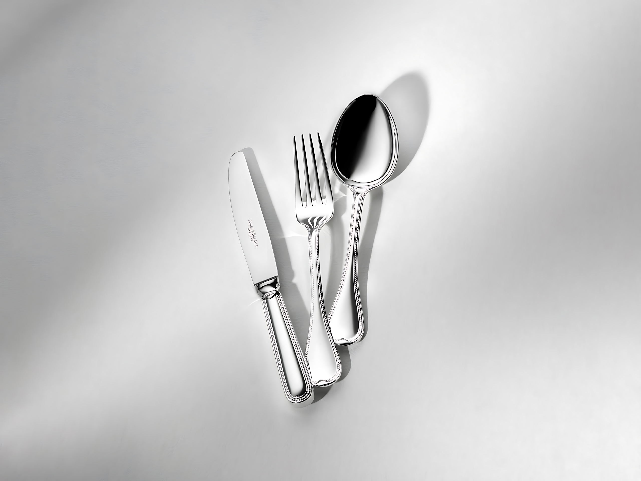 Robbe & Berking "Französisch-Perl" Dinner Set 5-pcs silver plated Robbe & Berking "French Pearl" Salad Fork large Sterling Silver 20 cm